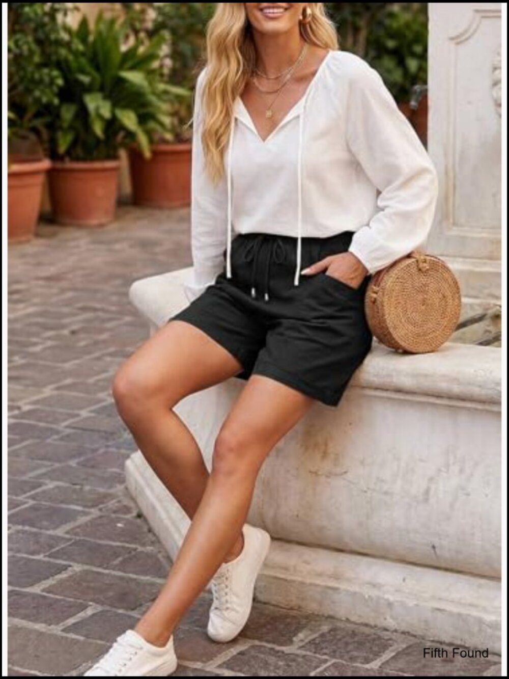 Women's 5" Inseam Bermuda Shorts with Pockets Lightweight Linen Blend - Picture 6 of 7